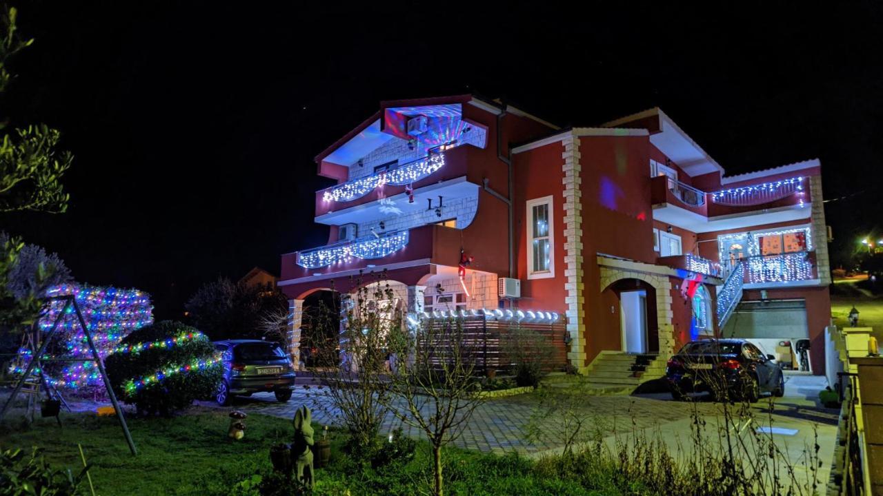 Modern Apartment Near Split & Trogir Kaštela Eksteriør billede