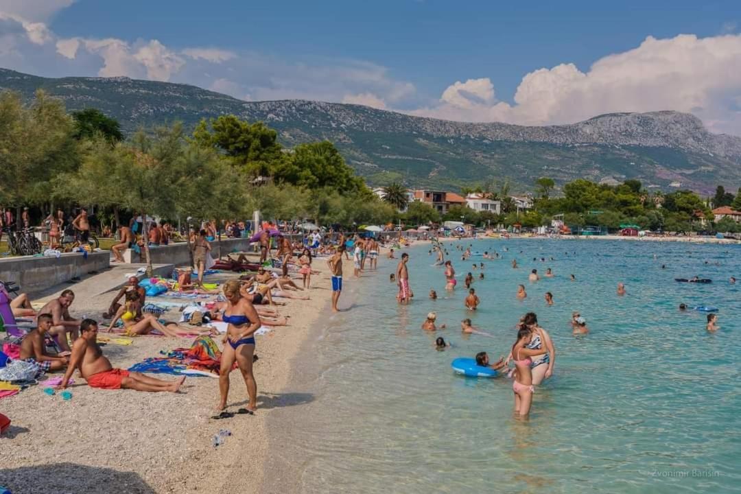 Modern Apartment Near Split & Trogir Kaštela Eksteriør billede