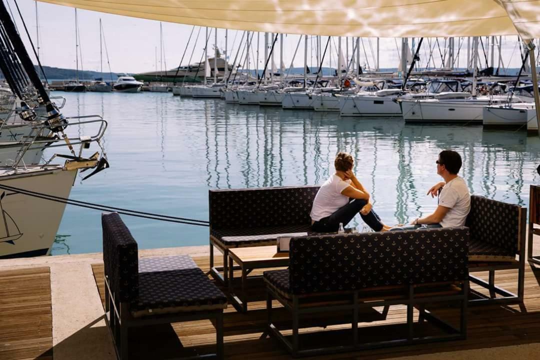 Modern Apartment Near Split & Trogir Kaštela Eksteriør billede